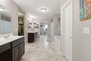 2004 Cortona Dr, Collier Township, PA 15071 - Photo 18
