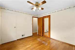 428 Brierly Ln, Pittsburgh, PA 15236 - Photo 16