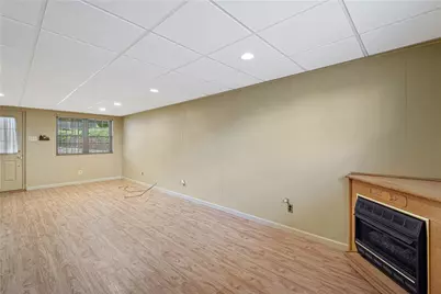 428 Brierly Ln, Pittsburgh, PA 15236 - Photo 30