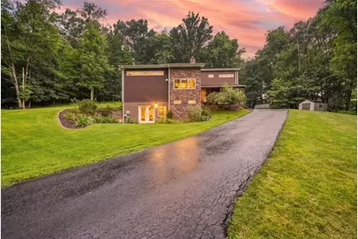 236 Hespenheide Rd, Adams Township, PA 16046 - Photo 2