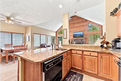 1733 Snowfield Drive, Hidden Valley, PA 15502 - Photo 6