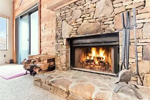1733 Snowfield Dr, Hidden Valley, PA 15502 - Photo 4