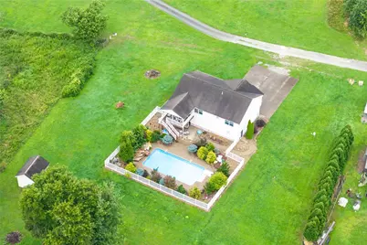 151 Rosewood Dr, Greensboro, PA 15338 - Photo 32