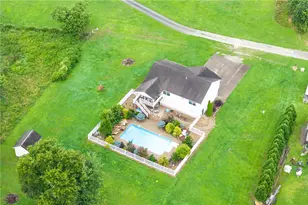 151 Rosewood Dr, Greensboro, PA 15338 - Photo 32