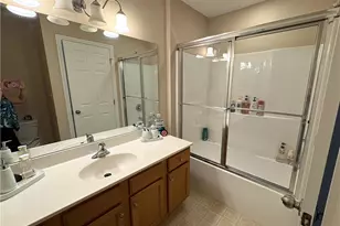 605 Berrington, Bethel Park, PA 15102 - Photo 12
