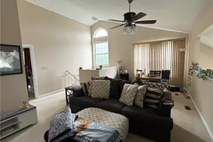 605 Berrington, Bethel Park, PA 15102 - Photo 14
