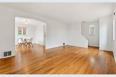 1011 Biltmore Avenue, Pittsburgh, PA 15216 - Photo 4