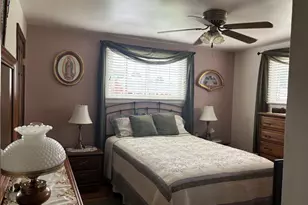 328 Nebraska Dr, Lower Burrell, PA 15068 - Photo 16