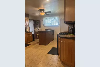 328 Nebraska Drive, Lower Burrell, PA 15068 - Photo 10