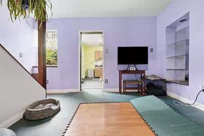 1920 Harcum Way, Pittsburgh, PA 15203 - Photo 4