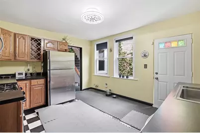 1920 Harcum Way, Pittsburgh, PA 15203 - Photo 14