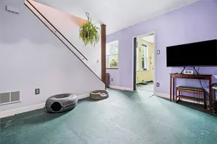 1920 Harcum Wy, Pittsburgh, PA 15203 - Photo 4