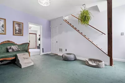 1920 Harcum Way, Pittsburgh, PA 15203 - Photo 2