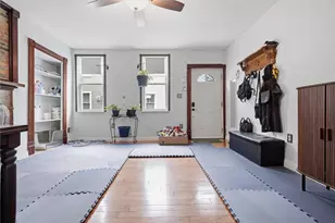 1920 Harcum Wy, Pittsburgh, PA 15203 - Photo 10