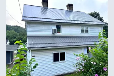 134 Grant St, Perry Township, PA 15473 - Photo 2