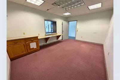 120 S Broad, Grove City Boro, PA 16127 - Photo 6