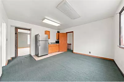 521 West Newton Street, Greensburg, PA 15601 - Photo 18