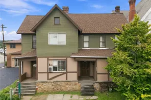 521 W Newton St, Greensburg, PA 15601 - Photo 1