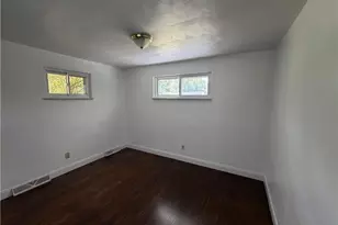 133 Harbison Rd, Middlesex Township, PA 16059 - Photo 6
