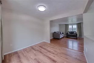 2833 Dolores Dr, South Park, PA 15129 - Photo 22