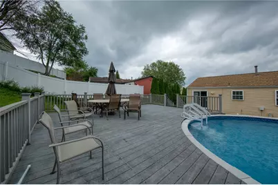 2833 Dolores Dr, South Park, PA 15129 - Photo 4