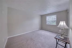 2833 Dolores Dr, South Park, PA 15129 - Photo 24