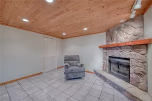 2833 Dolores Dr, South Park, PA 15129 - Photo 32