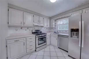 2833 Dolores Dr, South Park, PA 15129 - Photo 6