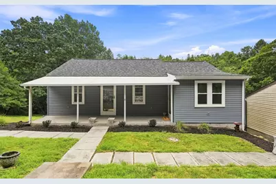 646 Camp Meeting Rd, Leet Township, PA 15143 - Photo 2
