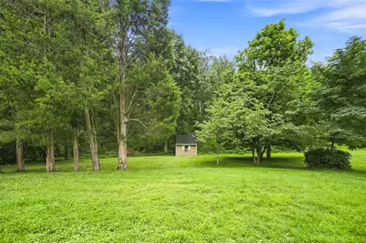 646 Camp Meeting Rd, Leet Township, PA 15143 - Photo 44