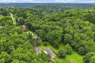 646 Camp Meeting Rd, Leet Township, PA 15143 - Photo 20