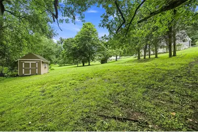 646 Camp Meeting Rd, Leet Township, PA 15143 - Photo 18