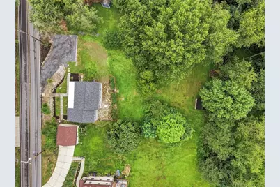 646 Camp Meeting Rd, Leet Township, PA 15143 - Photo 46