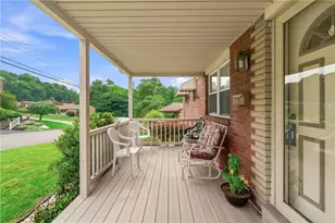 246 Northmont Dr, Pittsburgh, PA 15147 - Photo 4