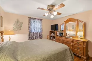 246 Northmont Dr, Pittsburgh, PA 15147 - Photo 16