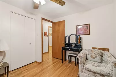 246 Northmont Dr, Pittsburgh, PA 15147 - Photo 12