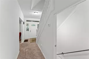 323 Hallock St, Pittsburgh, PA 15211 - Photo 4