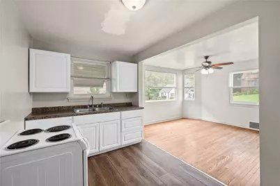 349 Highland Rd, Pittsburgh, PA 15235 - Photo 14