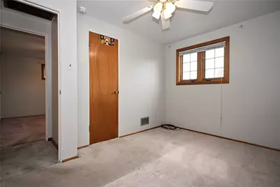 3791 Cynthia Dr, Pittsburgh, PA 15227 - Photo 12