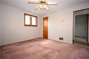 3791 Cynthia Dr, Pittsburgh, PA 15227 - Photo 14