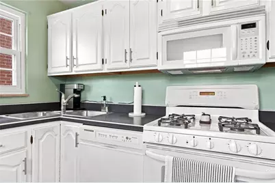 744 Mayville Ave, Pittsburgh, PA 15226 - Photo 10