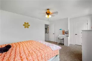 2087 Majestic Dr, North Strabane, PA 15317 - Photo 4