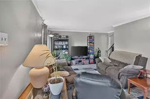 346 Mayville Ave, Pittsburgh, PA 15226 - Photo 4
