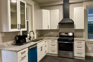 1314 Singer Pl, Pittsburgh, PA 15221 - Photo 2