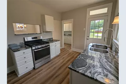 4 Hookton Avenue, South Union Township, PA 15401 - Photo 10