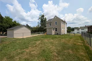 4 Hookton Ave, South Union Township, PA 15401 - Photo 2