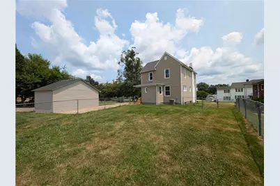 4 Hookton Avenue, South Union Township, PA 15401 - Photo 2