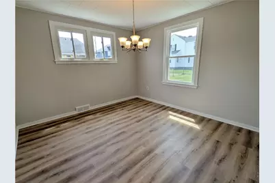 4 Hookton Avenue, South Union Township, PA 15401 - Photo 8