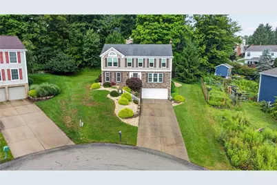 118 Diamondwood Ct, Bethel Park, PA 15102 - Photo 2