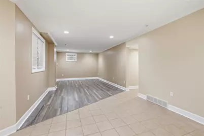 1002 Kings Ct, Level Green, PA 15085 - Photo 34